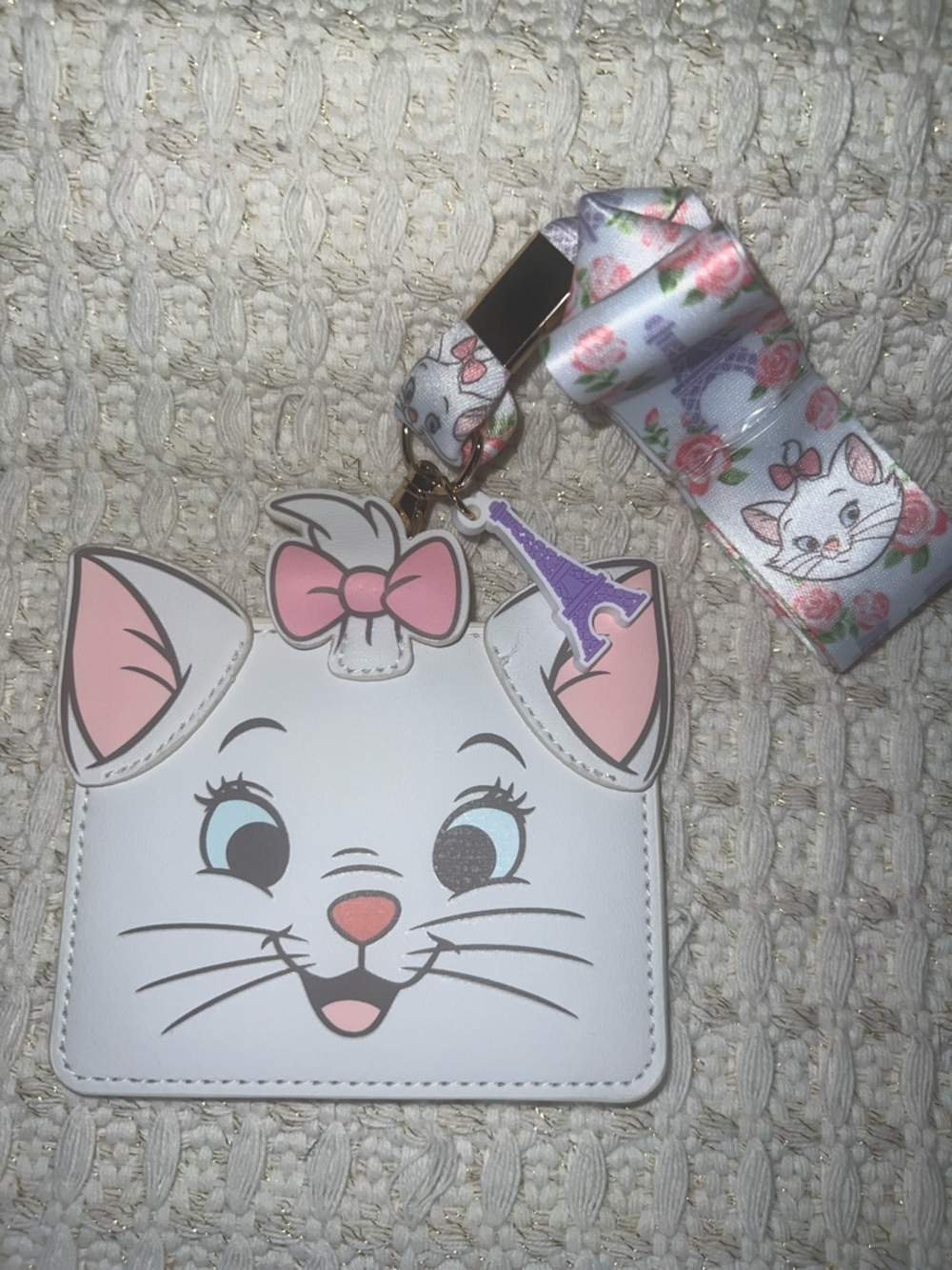 NWT Loungefly Disney Marie Paris Eiffel Tower Floral Aristocats Lanyard ID - Picture 5 of 6